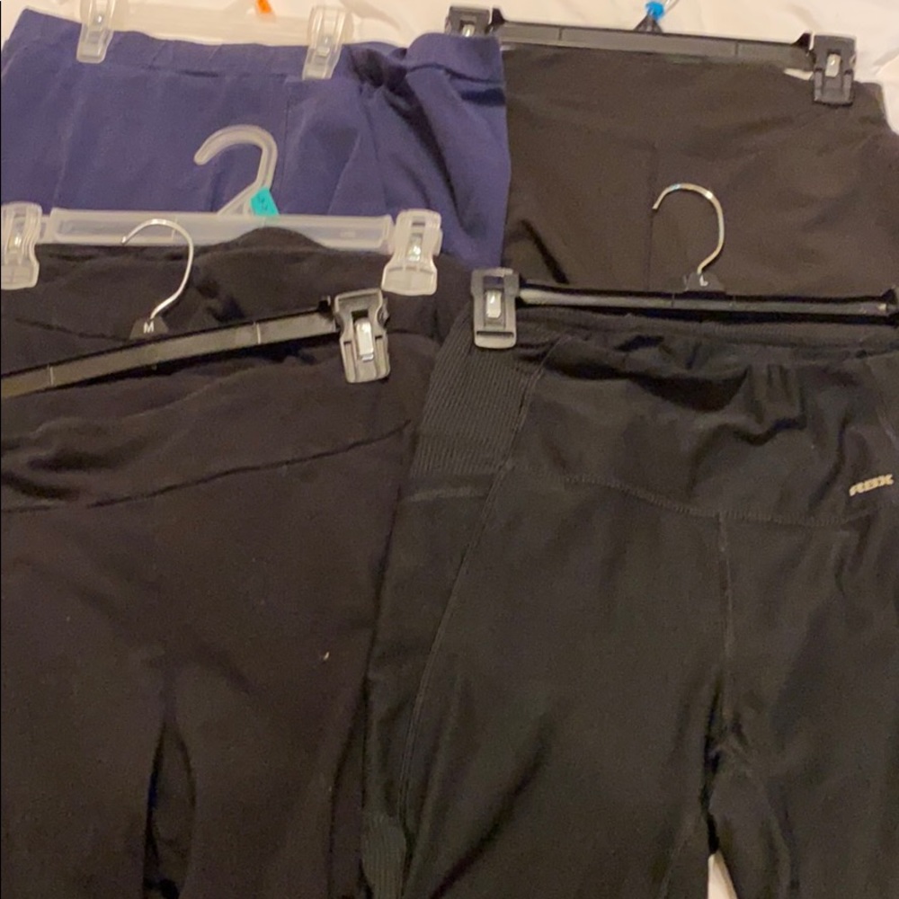 5 pairs of leggings RBX, popfit, Time and Tru